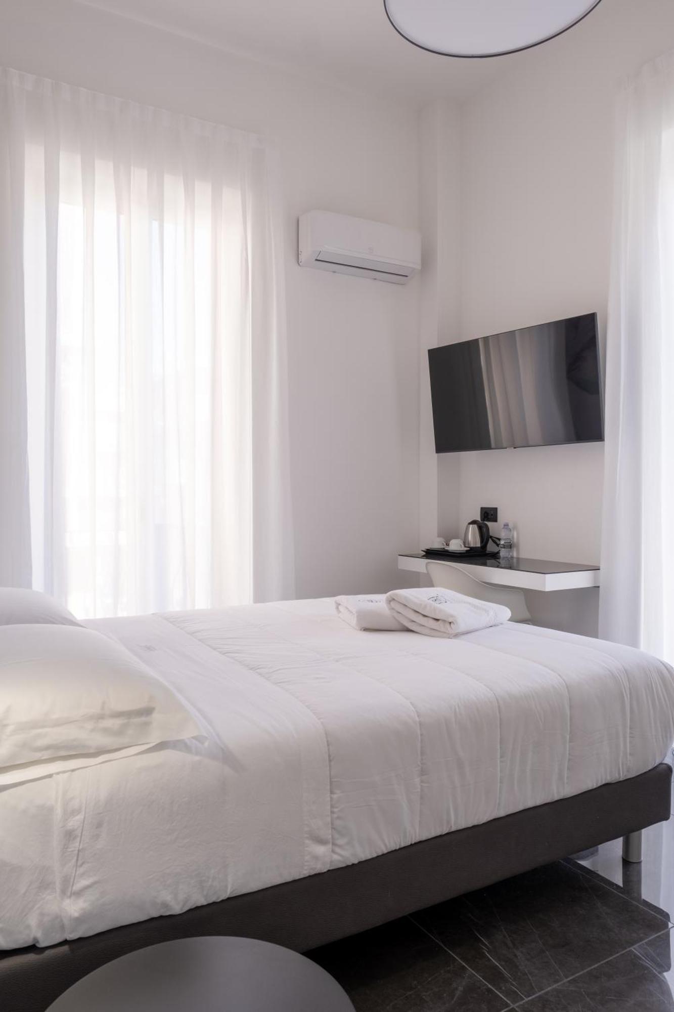 Domea Superior Rooms Bed And Breakfast Reggio Calabria Exterior foto